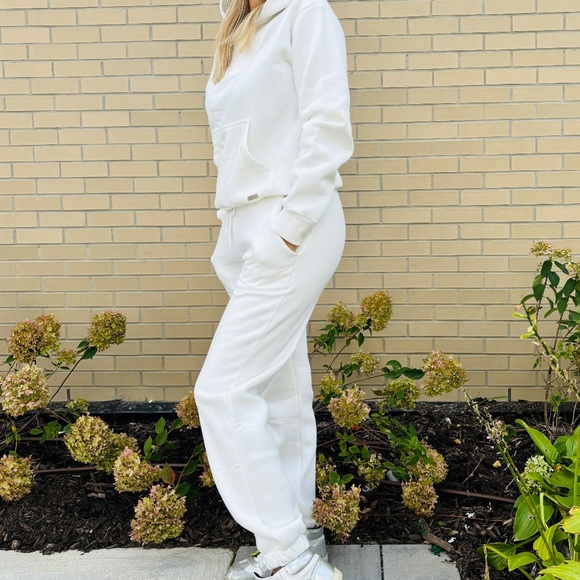 New White Set from two pieces - Picture 1 of 6